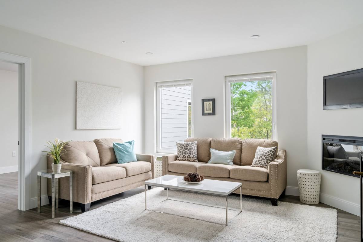 Apartment for rent at 317 Belgrade Ave #403, Roslindale, MA 02131