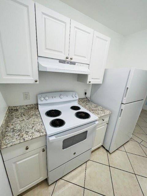 Apartment for rent at 510 24th Ave N, Lake Worth Beach, FL 33460