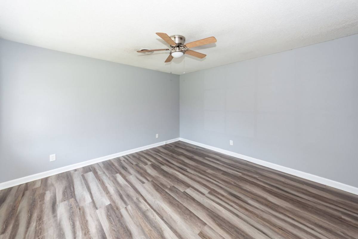 House for rent at 107 Greenhurst Ave, Summerville, SC 29485