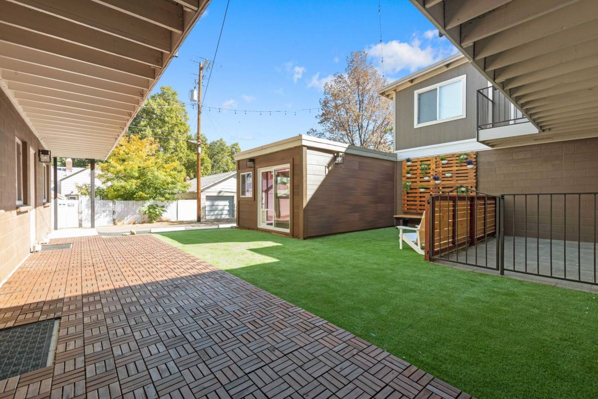 Apartment for rent at 58 Vine St, Reno, NV 89503