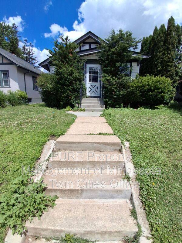 House for rent at 2029 Wellesley Ave, St. Paul, MN 55105