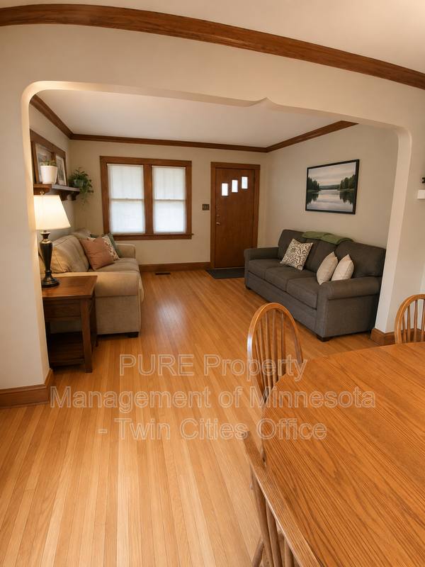 House for rent at 2029 Wellesley Ave, St. Paul, MN 55105