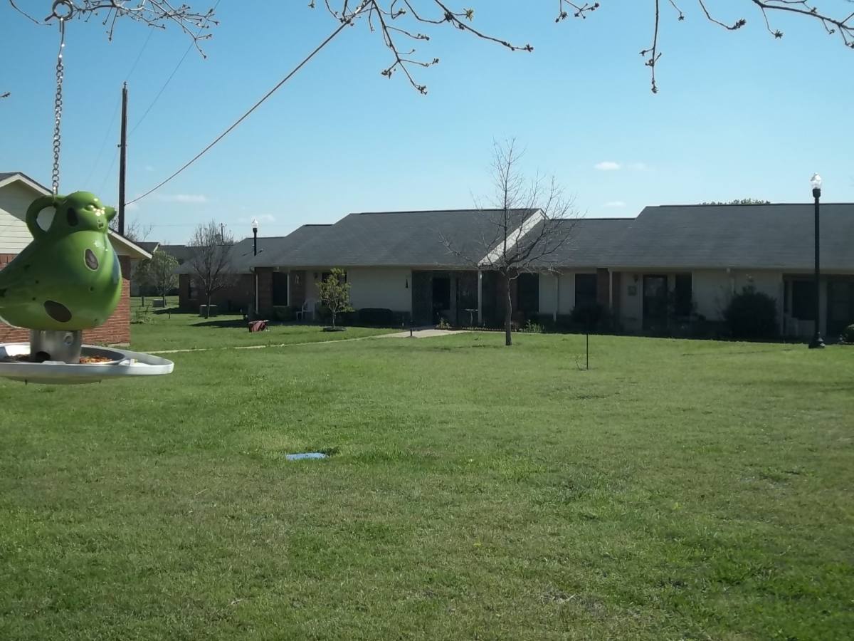Apartment for rent at 39 Circle Dr #39, Whitney, TX 76692