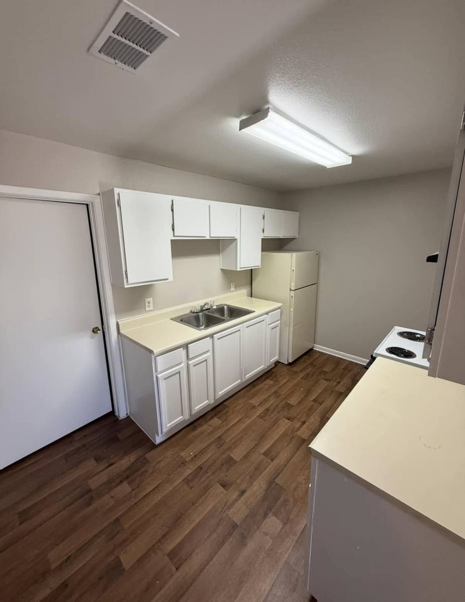 Apartment for rent at 39 Circle Dr #39, Whitney, TX 76692