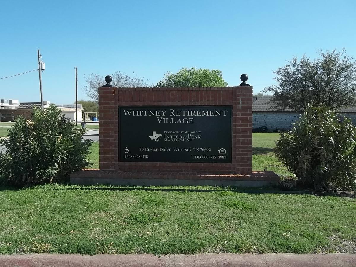 Apartment for rent at 39 Circle Dr #39, Whitney, TX 76692