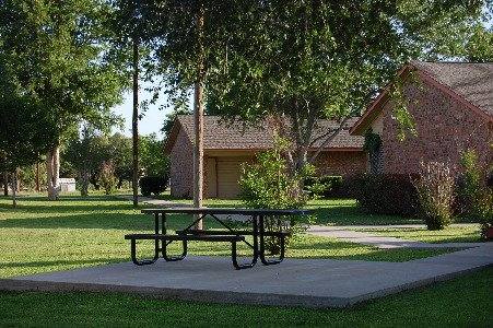 Apartment for rent at 100 Windwood Dr #100, Kingsland, TX 78639