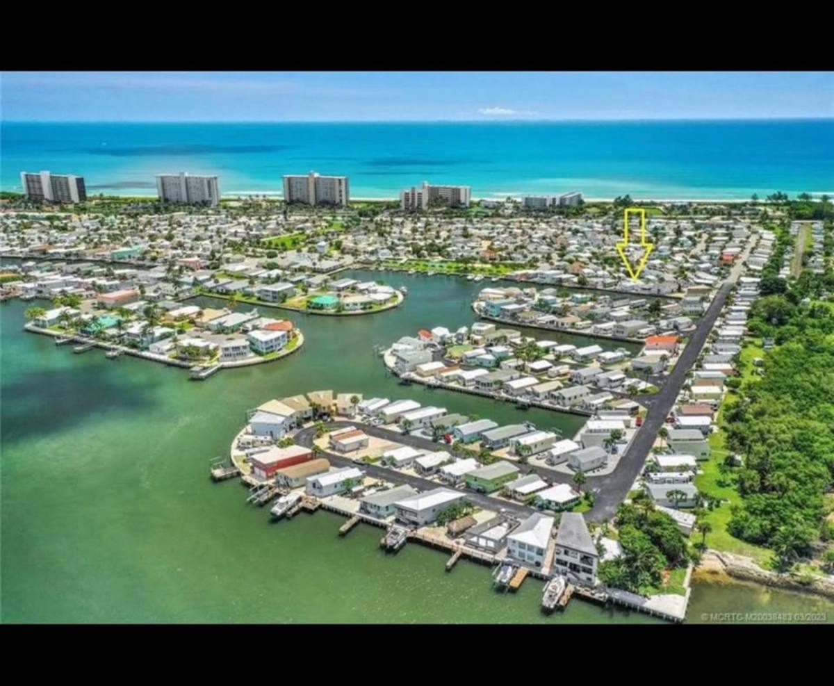 Townhouse for rent at 10701 S Ocean Dr, Jensen Beach, FL 34957