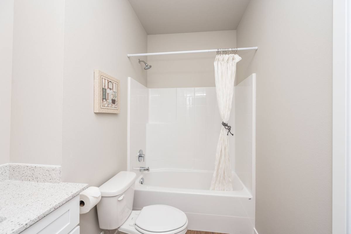 Condo for rent at 4002 10th St SE, Puyallup, WA 98374