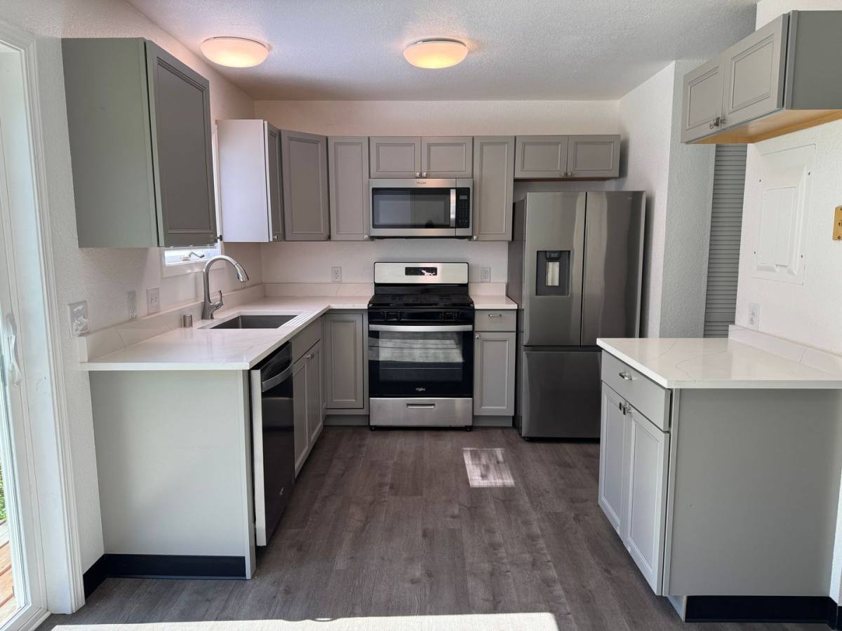 Townhouse for rent at 150 W Heritage Dr, Wasilla, AK 99654