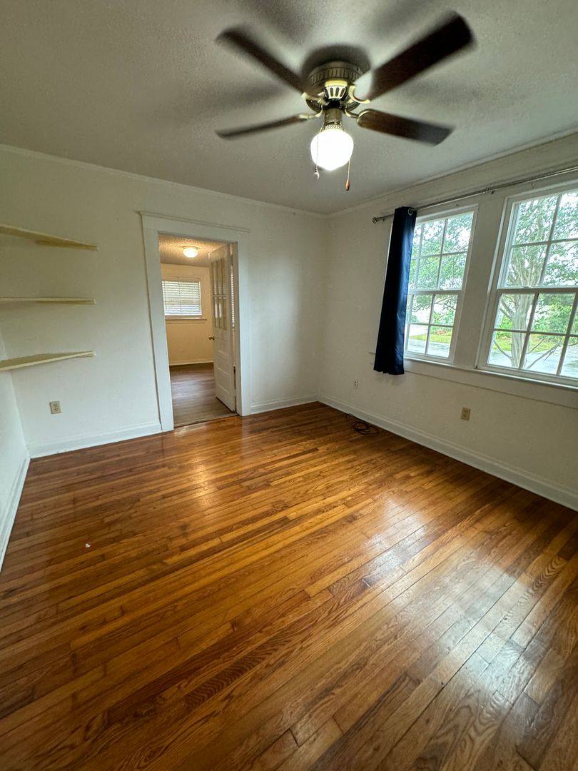 House for rent at 3712 Hyacinth Ave, Baton Rouge, LA 70808