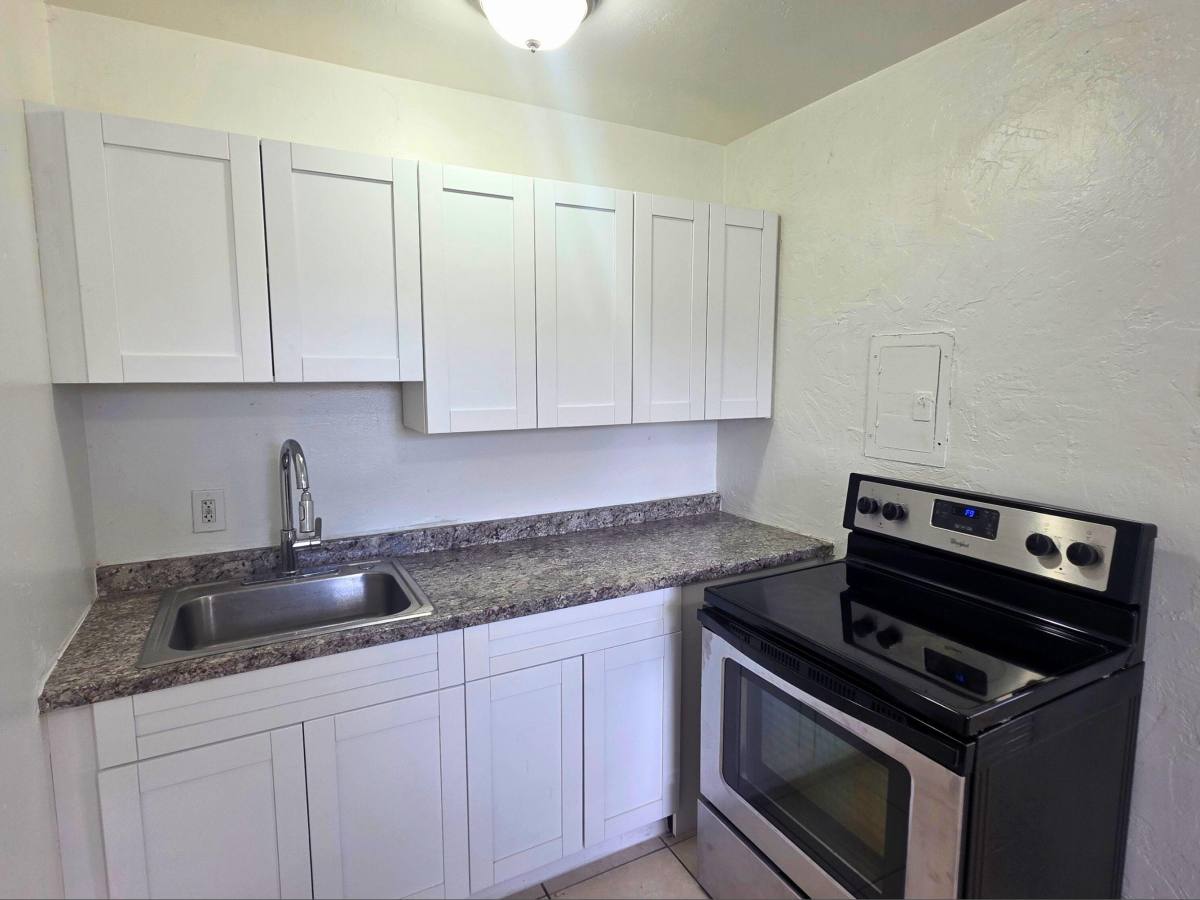 Apartment for rent at 225 S B St #3, Lake Worth Beach, FL 33460