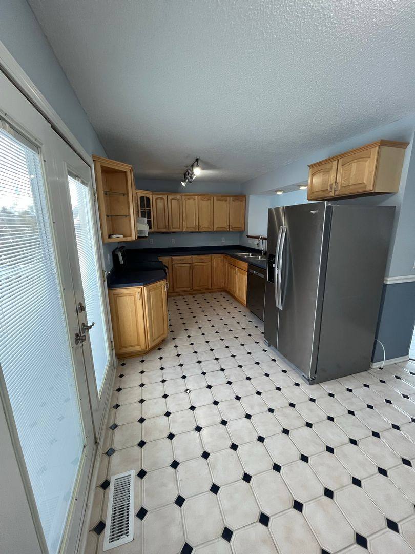 House for rent at 2934 Badger Dr, Hilliard, OH 43026