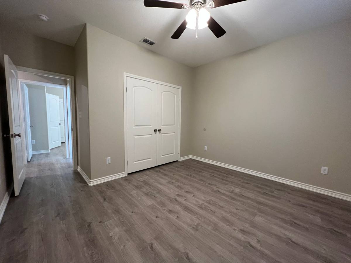 Apartment for rent at 4300 Huntingtower Dr, Tyler, TX 75707