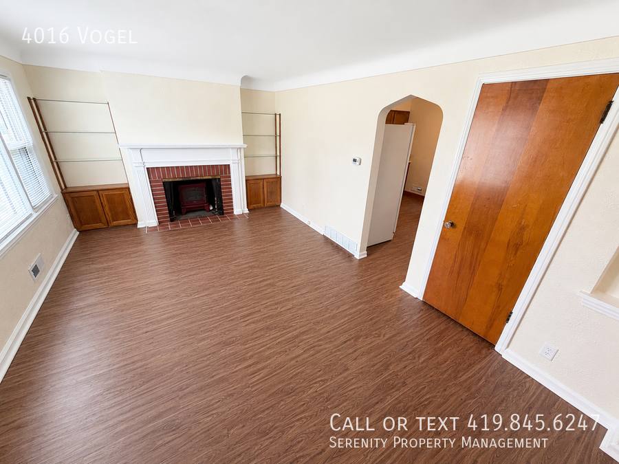 Apartment for rent at 4016 Vogel, Toledo, OH 43613