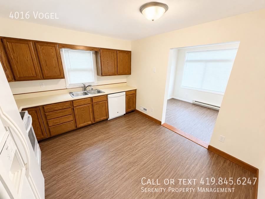 Apartment for rent at 4016 Vogel, Toledo, OH 43613