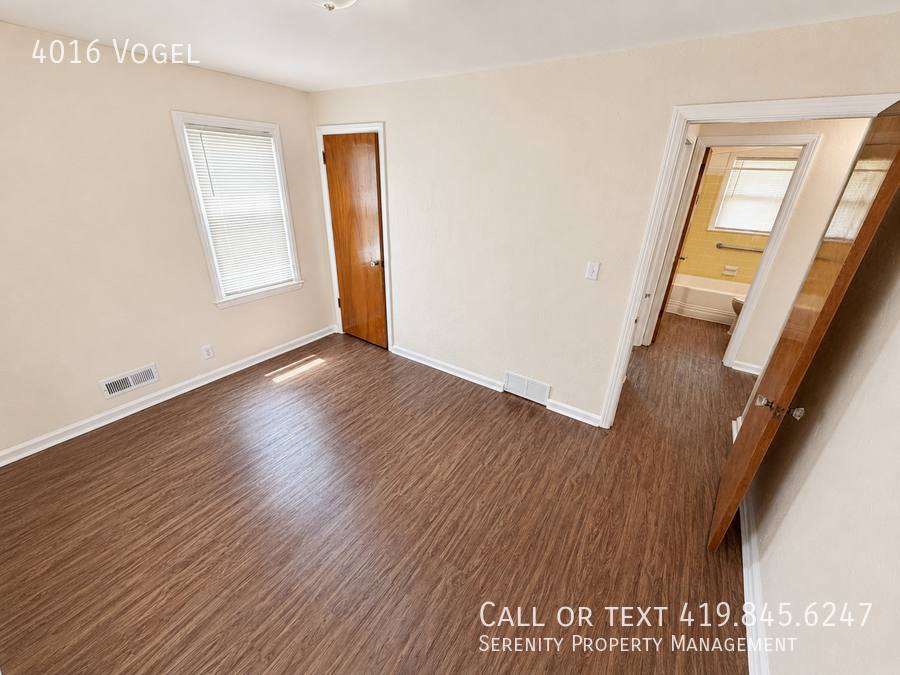 Apartment for rent at 4016 Vogel, Toledo, OH 43613