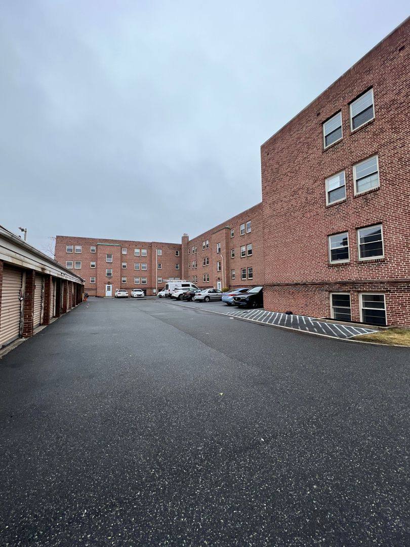 Apartment for rent at 25 N Franklin St, Pottstown, PA 19464