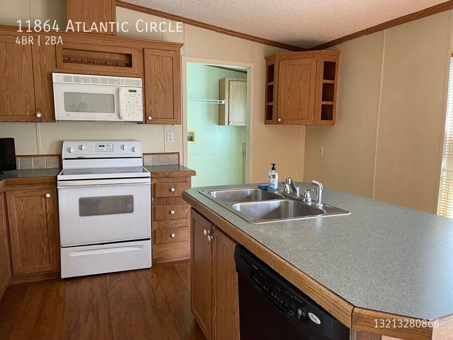 House for rent at 11864 Atlantic Circle, Boca Raton, FL 33428