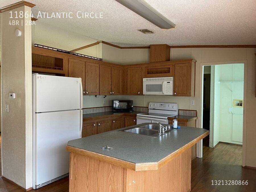 House for rent at 11864 Atlantic Circle, Boca Raton, FL 33428