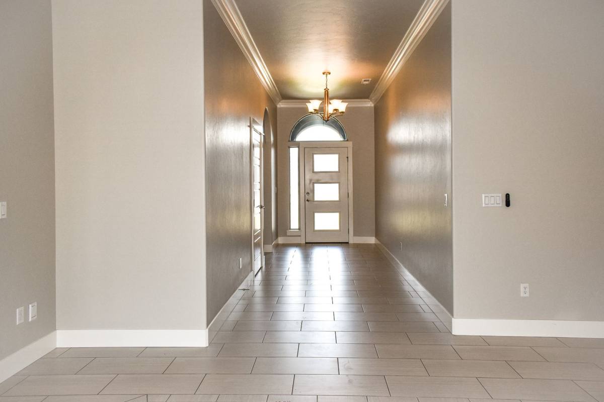 House for rent at 2369 Delle Celle Dr, Richland, WA 99354