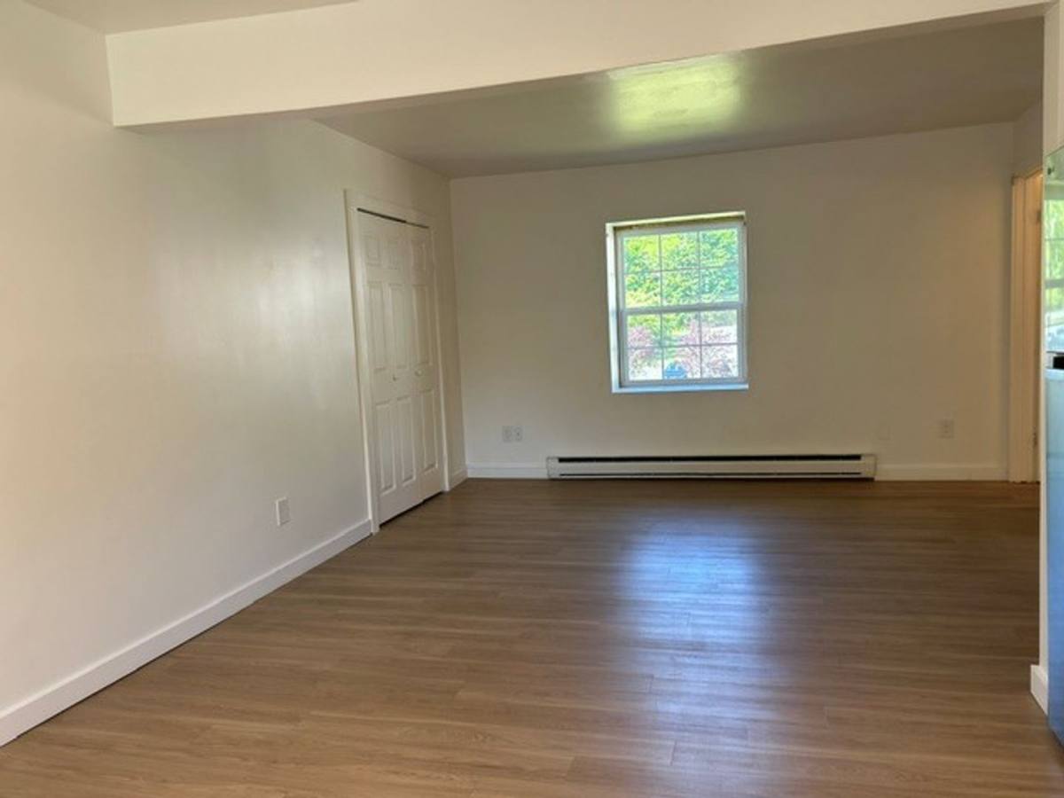 Apartment for rent at 30 Black Creek Rd, Esopus, NY 12429