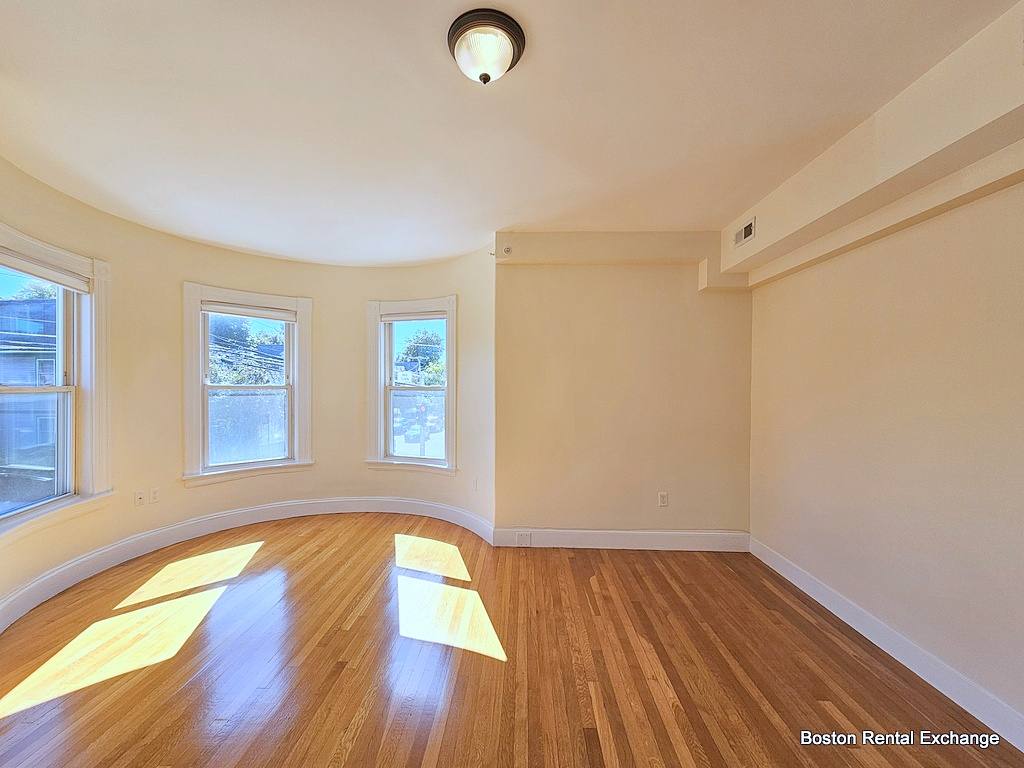 247 Walden St #2, Cambridge, MA 02140 - Apartment for Rent - Image 3