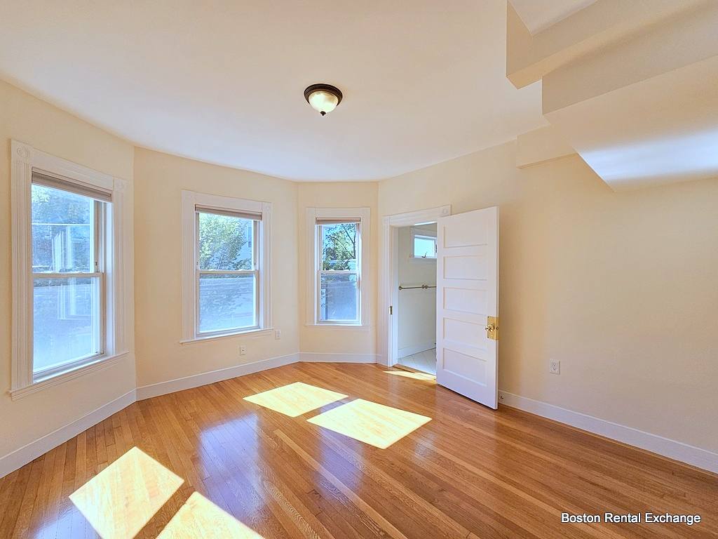247 Walden St #2, Cambridge, MA 02140 - Apartment for Rent - Image 10