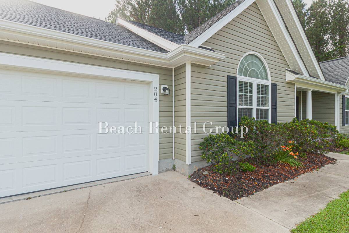 House for rent at 204 Macarthur Dr, Conway, SC 29527