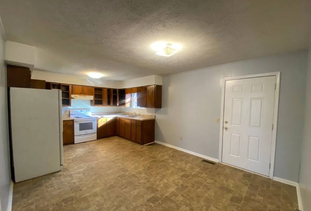 House for rent at 428 Fairgrounds Rd, Greeneville, TN 37745