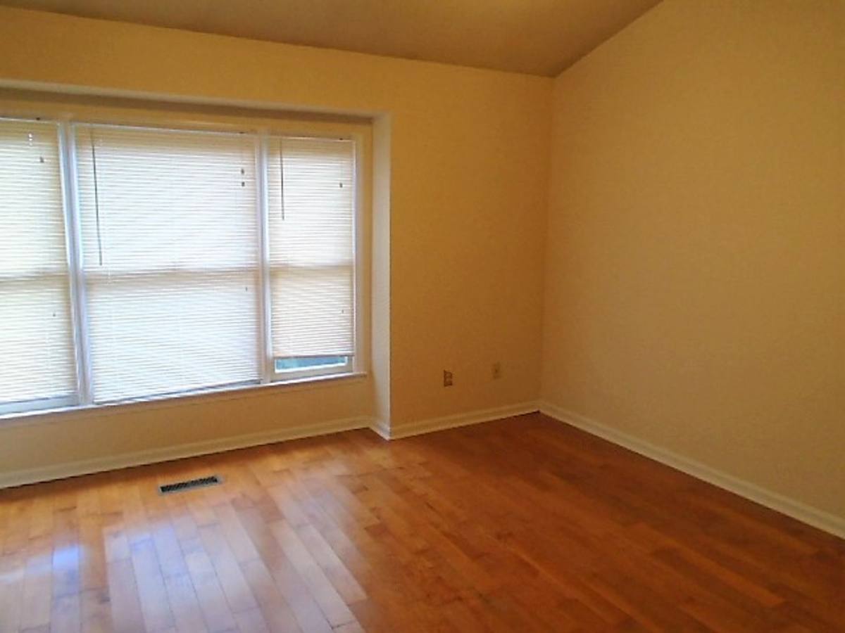 Townhouse for rent at 1211 S Linwood Ave, Baltimore, MD 21224