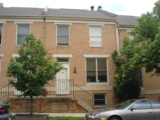Townhouse for rent at 1211 S Linwood Ave, Baltimore, MD 21224