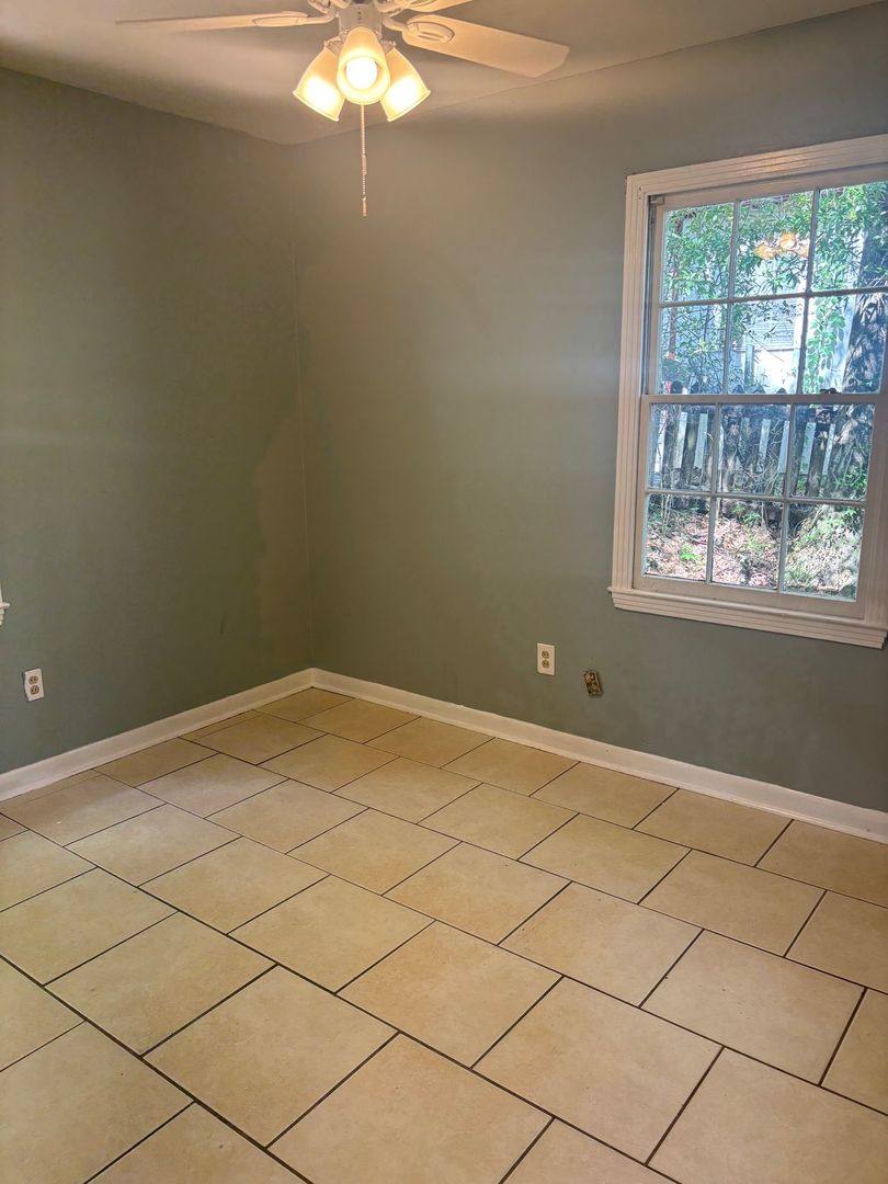 House for rent at 4161 Yorkshire Lane, Mobile, AL 36609