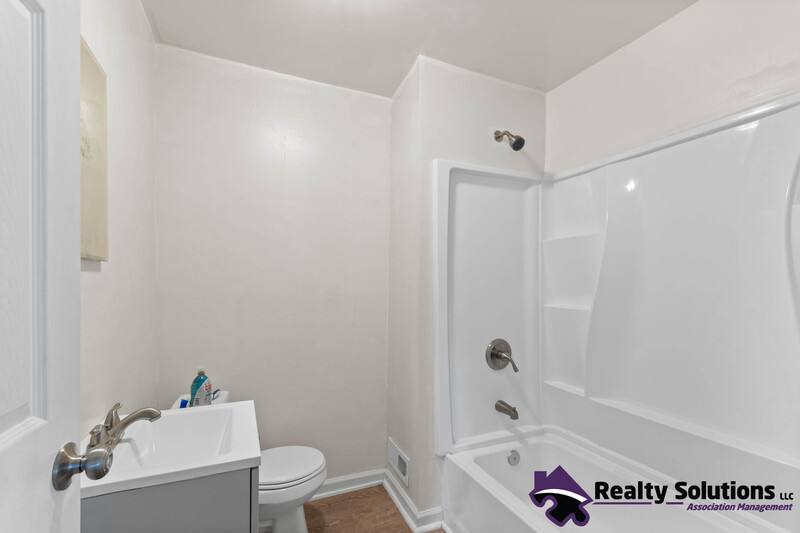 Apartment for rent at 733 E Cherry St, Vineland, NJ 08360