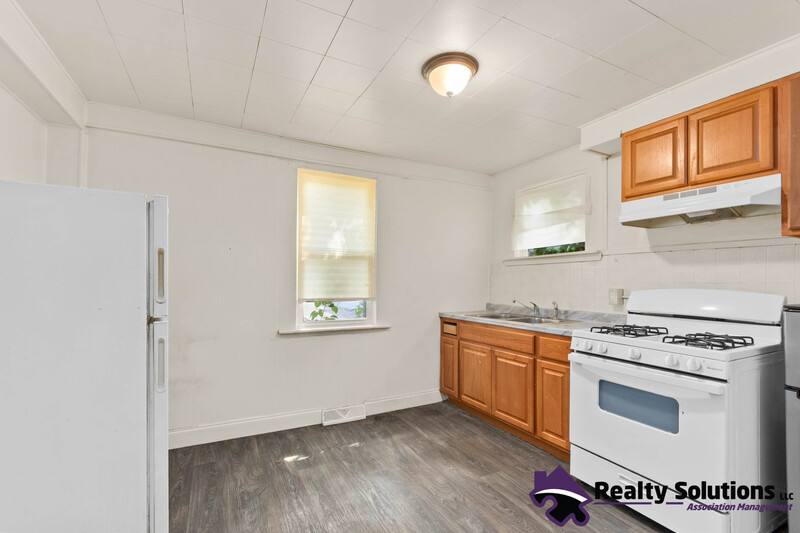 Apartment for rent at 733 E Cherry St, Vineland, NJ 08360
