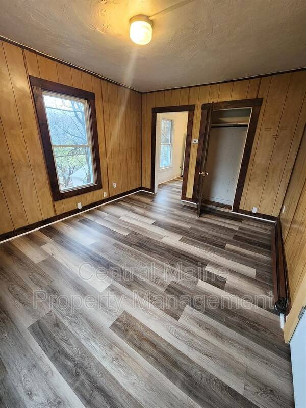 Apartment for rent at 60 Spring St #4, Gardiner, ME 04345