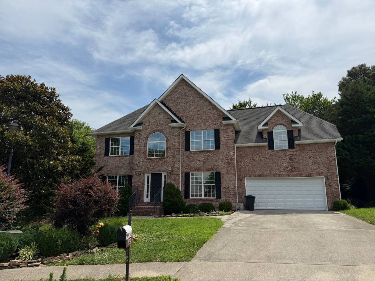 House for rent at 492 Glenshire Lane, Lenoir City, TN 37771