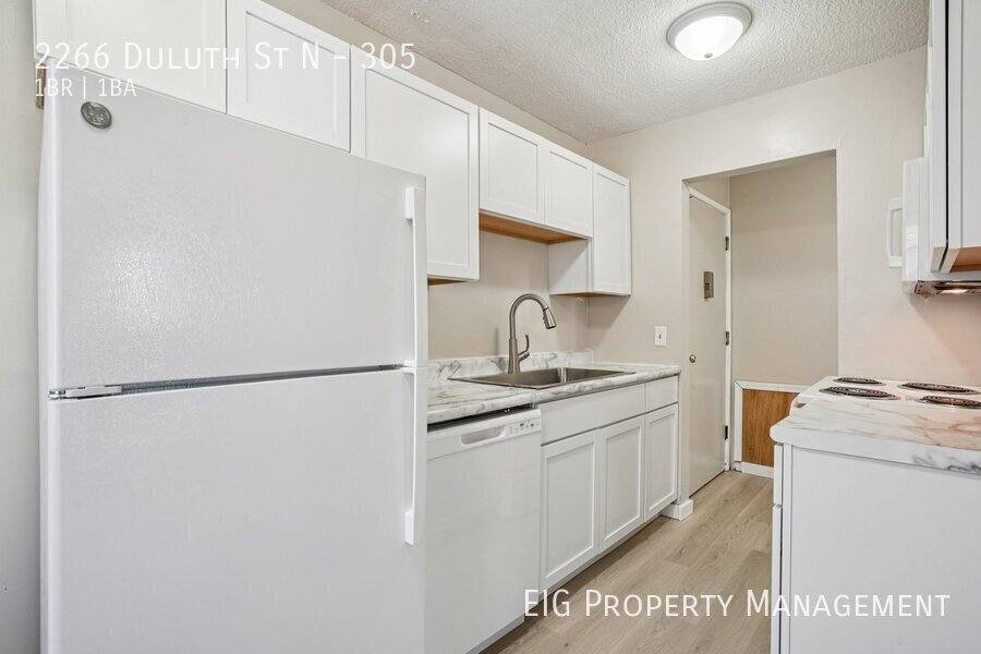 Apartment for rent at 2266 Duluth St N #305, Saint Paul, MN 55109