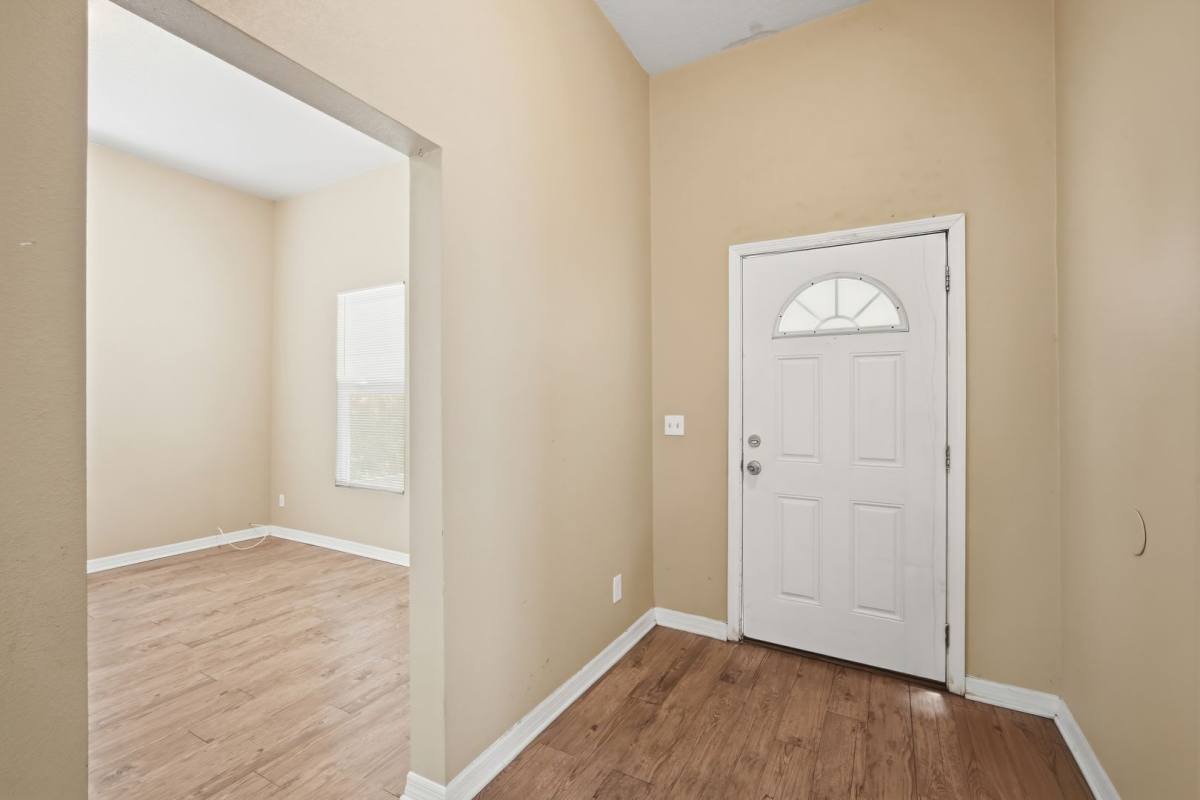 2411 E 18th, Tampa, FL 33605 - House for Rent - Image 5