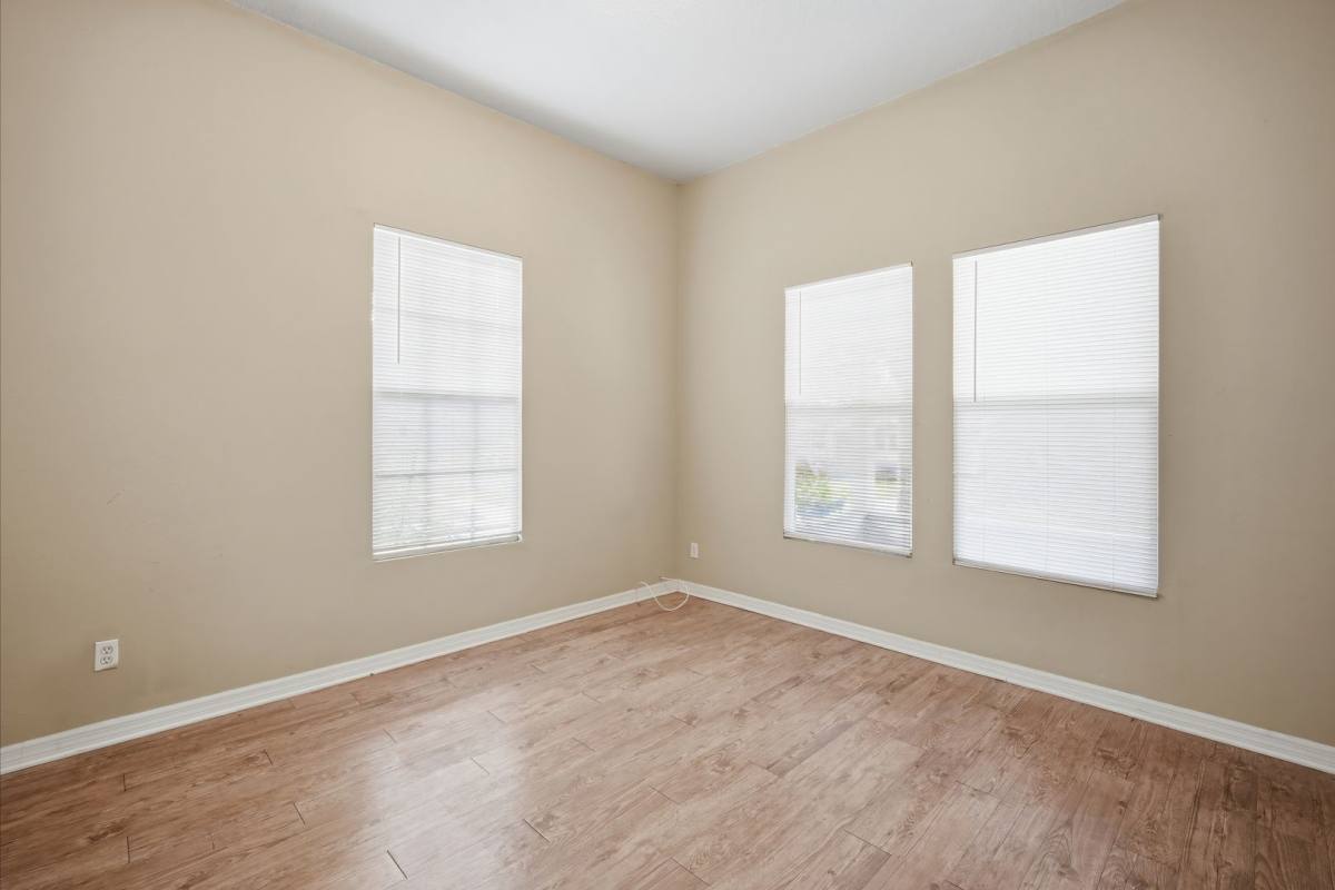 2411 E 18th, Tampa, FL 33605 - House for Rent - Image 10