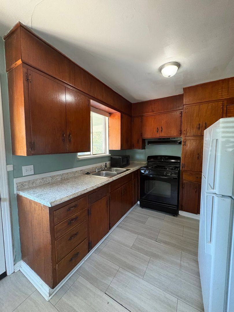 House for rent at 8408 David Dr, Shreveport, LA 71106