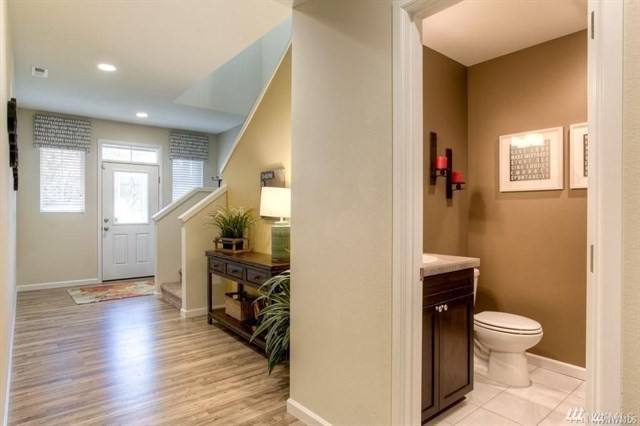House for rent at 10546 191st St E, Puyallup, WA 98374
