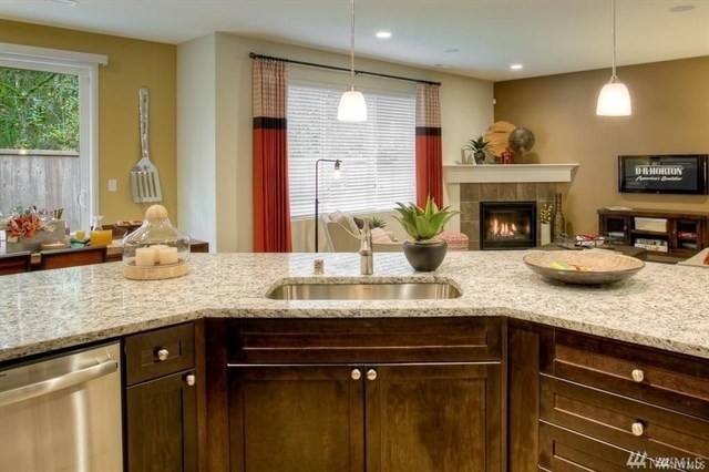 House for rent at 10546 191st St E, Puyallup, WA 98374