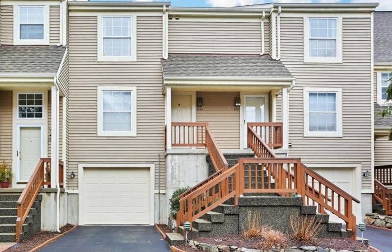 Condo for rent at 606 Foxboro Dr, Norwalk, CT 06851