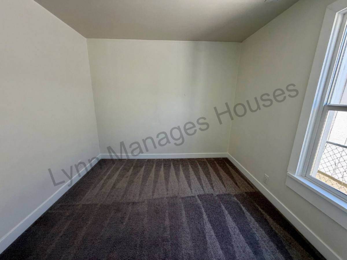 House for rent at 1010 W 20th St, Cheyenne, WY 82001