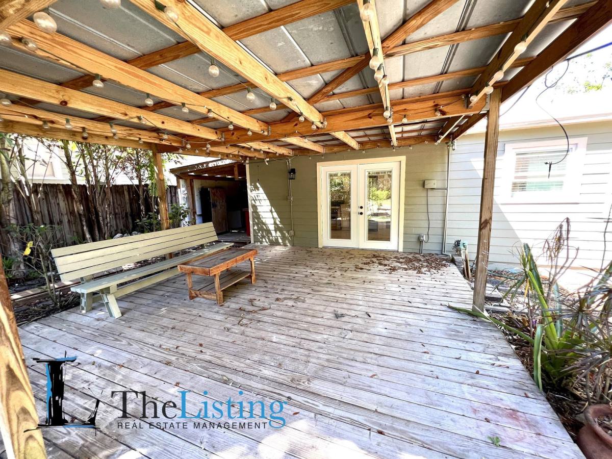 House for rent at 5905 N Tampa St, Tampa, FL 33604