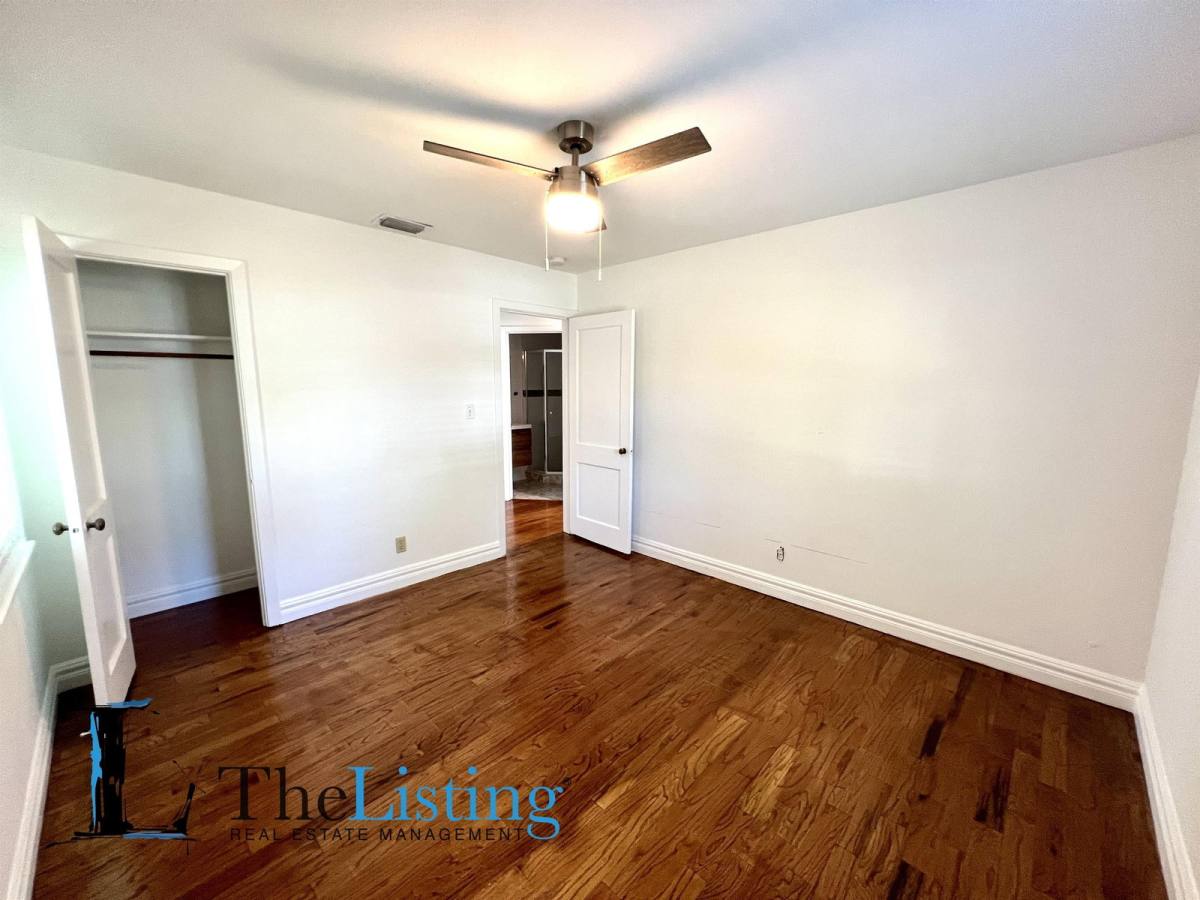 House for rent at 5905 N Tampa St, Tampa, FL 33604