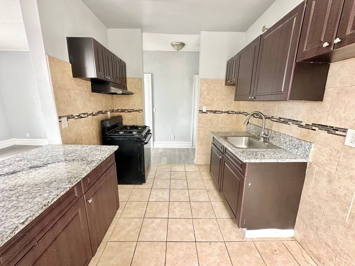 Apartment for rent at 94 Fairmount Terrace #412, East Orange, NJ 07018