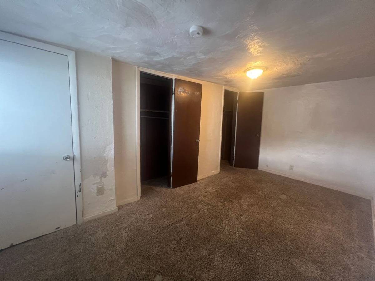 Apartment for rent at 160 6th St, Morgantown, WV 26505