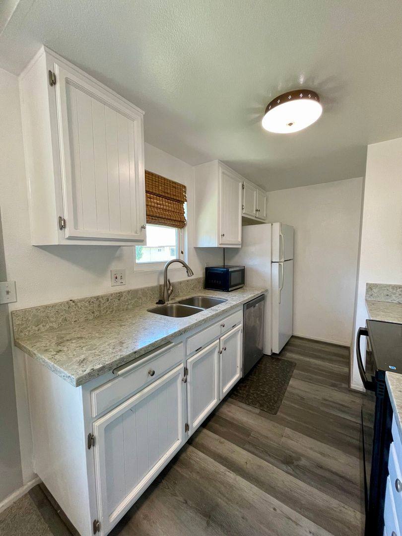 House for rent at 9858 Mission Vega Rd, Santee, CA 92071