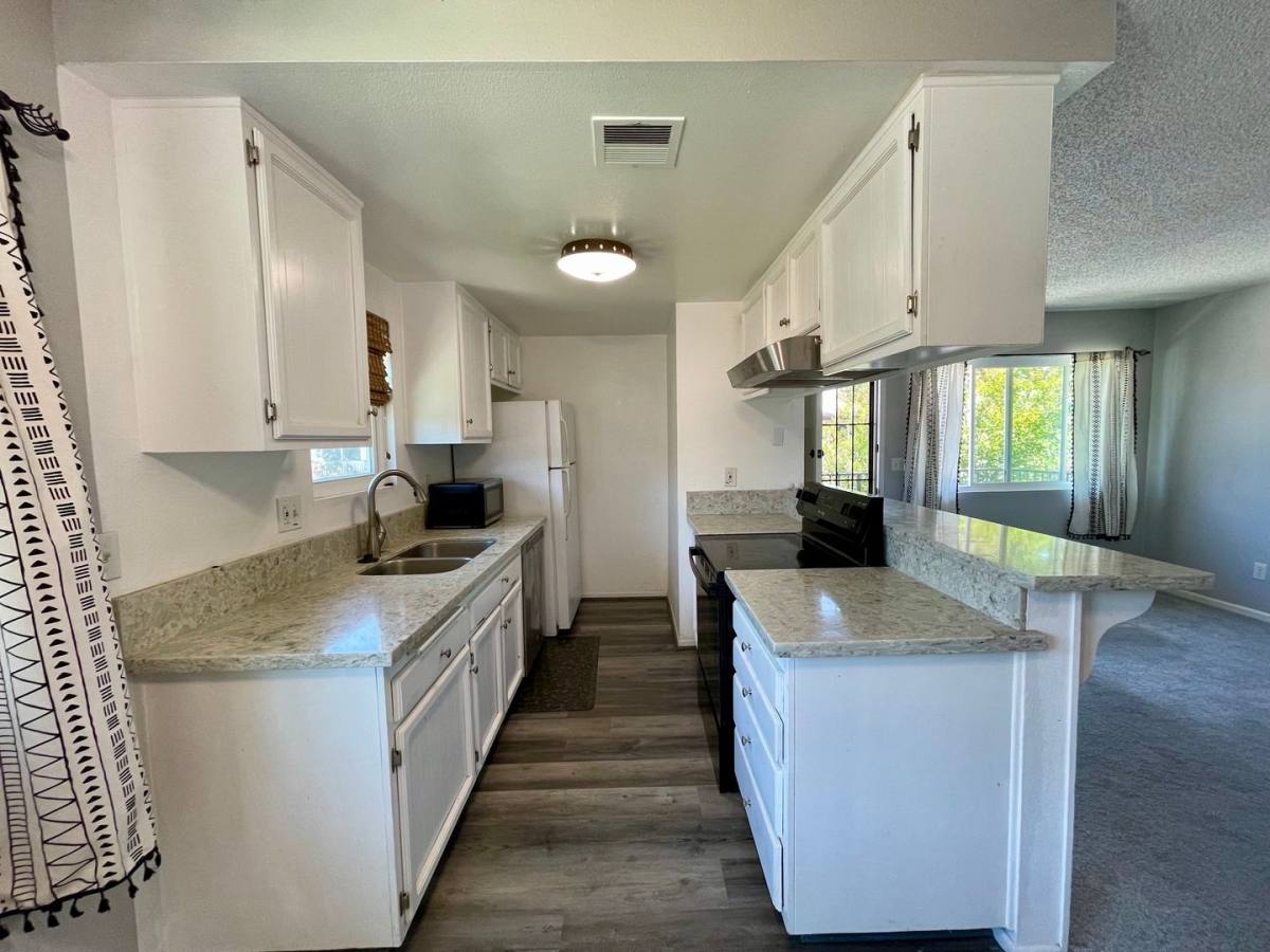 House for rent at 9858 Mission Vega Rd, Santee, CA 92071